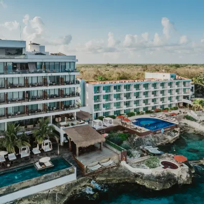 Fachada Hotel B Unique Cozumel Fachada Hotel B Unique Cozumel