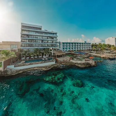 Fachada Hotel B Unique Cozumel Fachada Hotel B Unique Cozumel